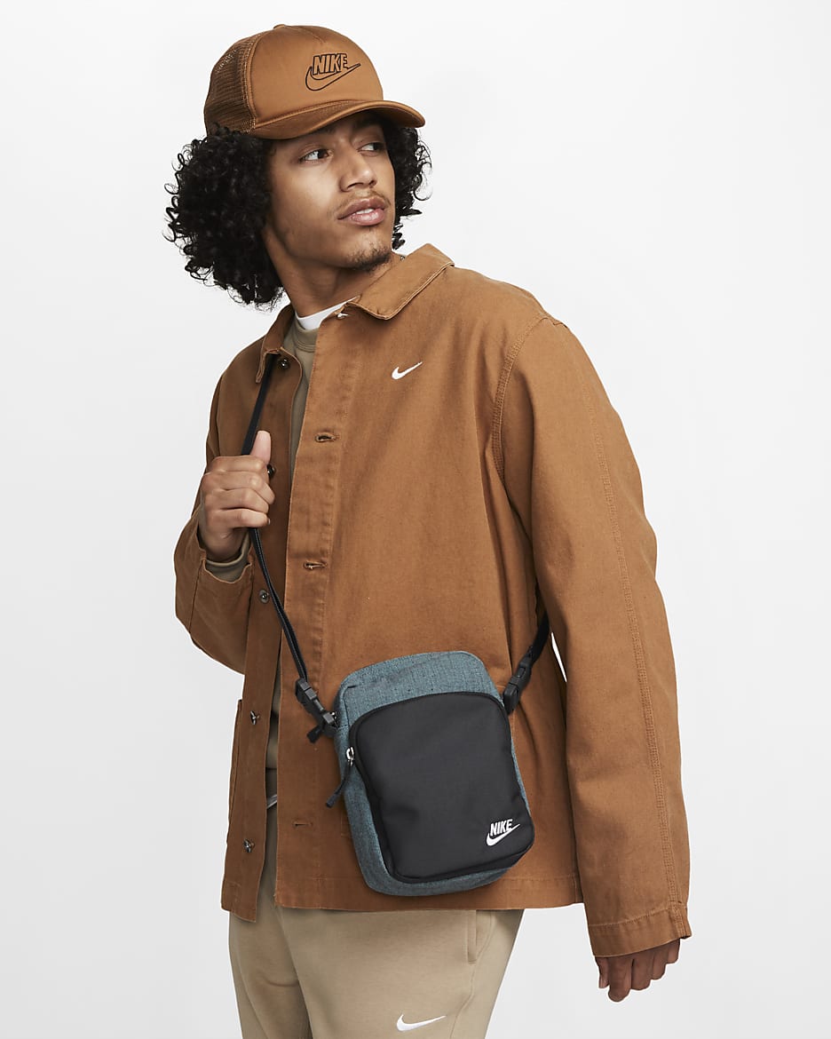 Nike Heritage Cross Body Bag 4L